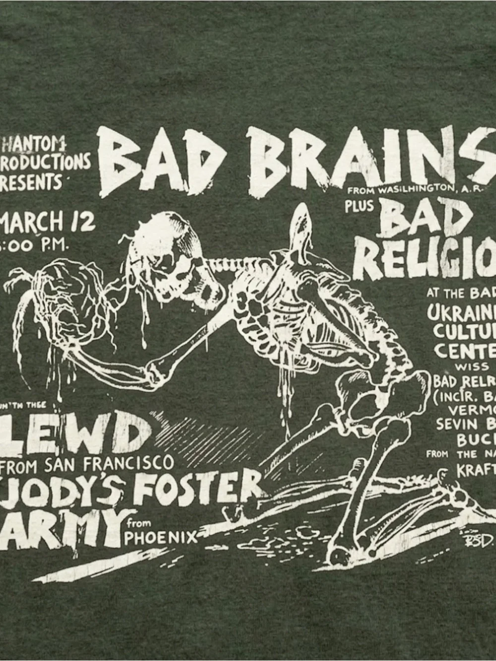 Gildan Bad Brains Graphic T-Shirt in Dark Green
